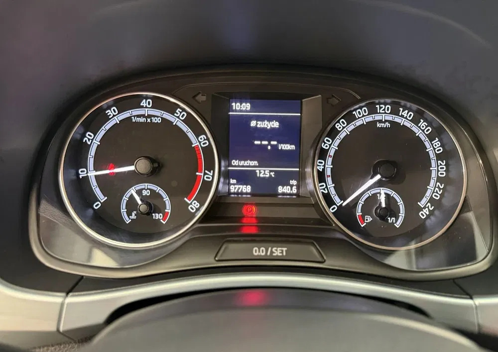Skoda Fabia 1.0 TSI Ambition Plus
