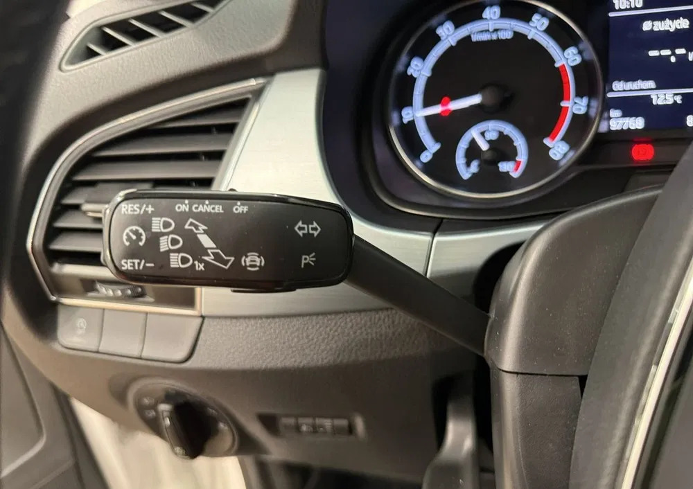 Skoda Fabia 1.0 TSI Ambition Plus